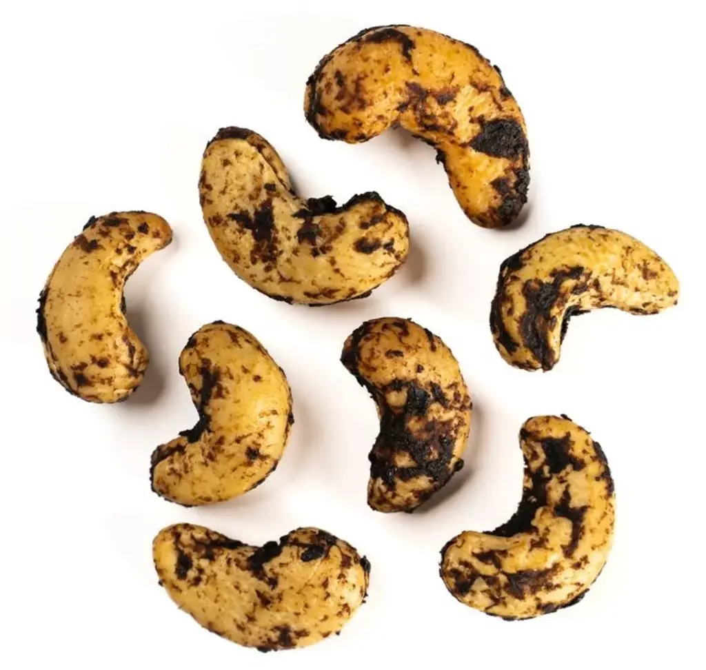 NOIX DE CAJOU AIL NOIR DE LA DRÔME 120g  — Happy Hours, Biovallée, Drôme