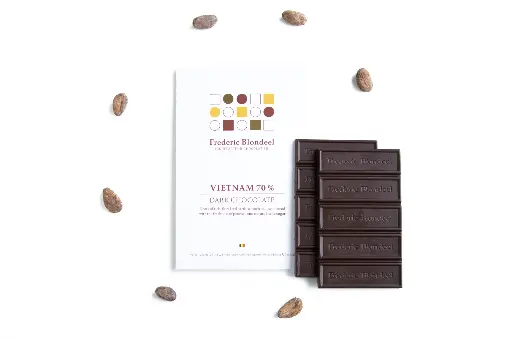 CHOCOLAT VIETNAM 70% — Frederic Blondeel, Koekelberg